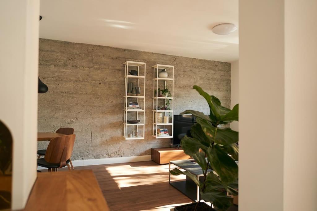 Ultracentral Two Rooms Apartment In Бухарест Экстерьер фото